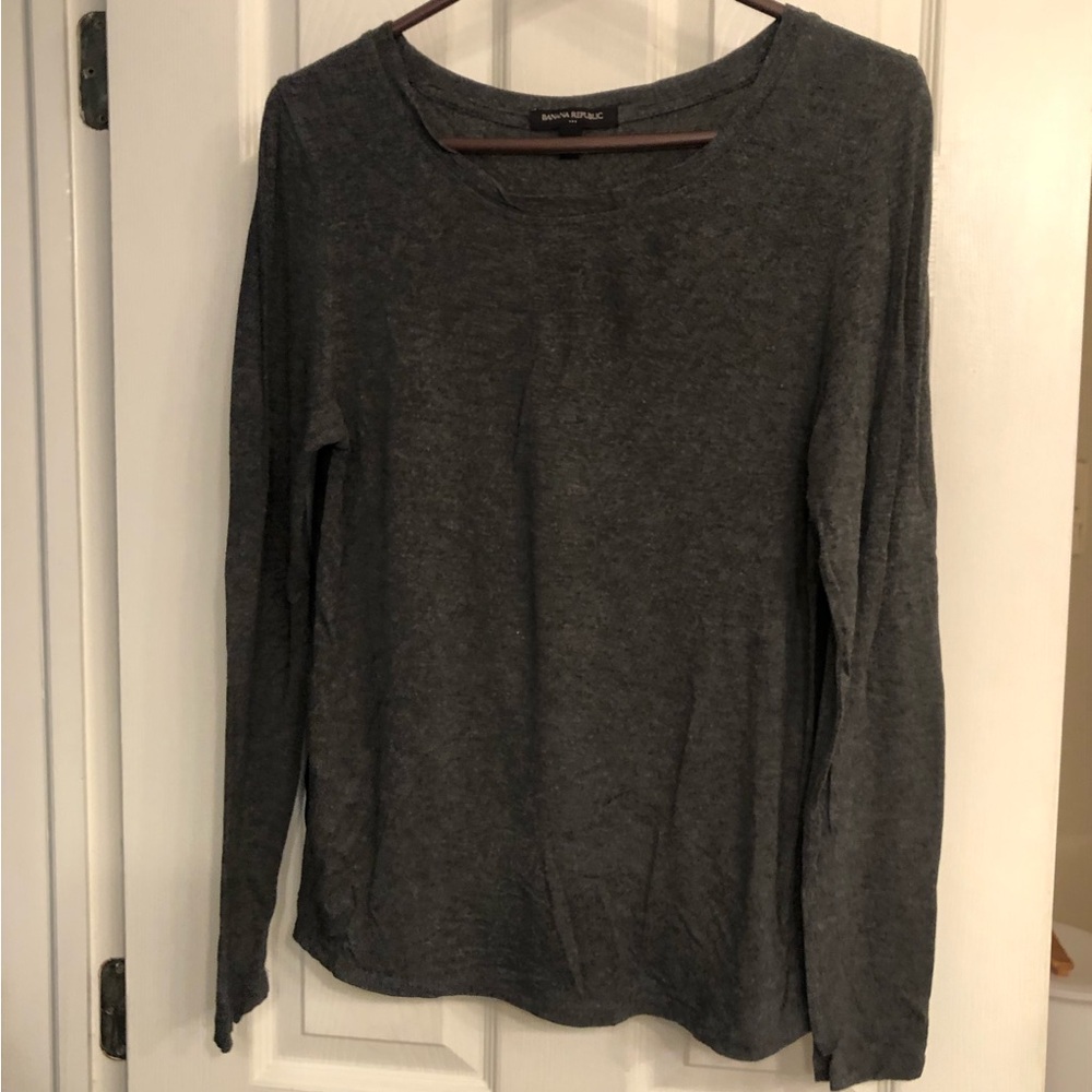 Banana Republic Women’s Sheer/Knit top